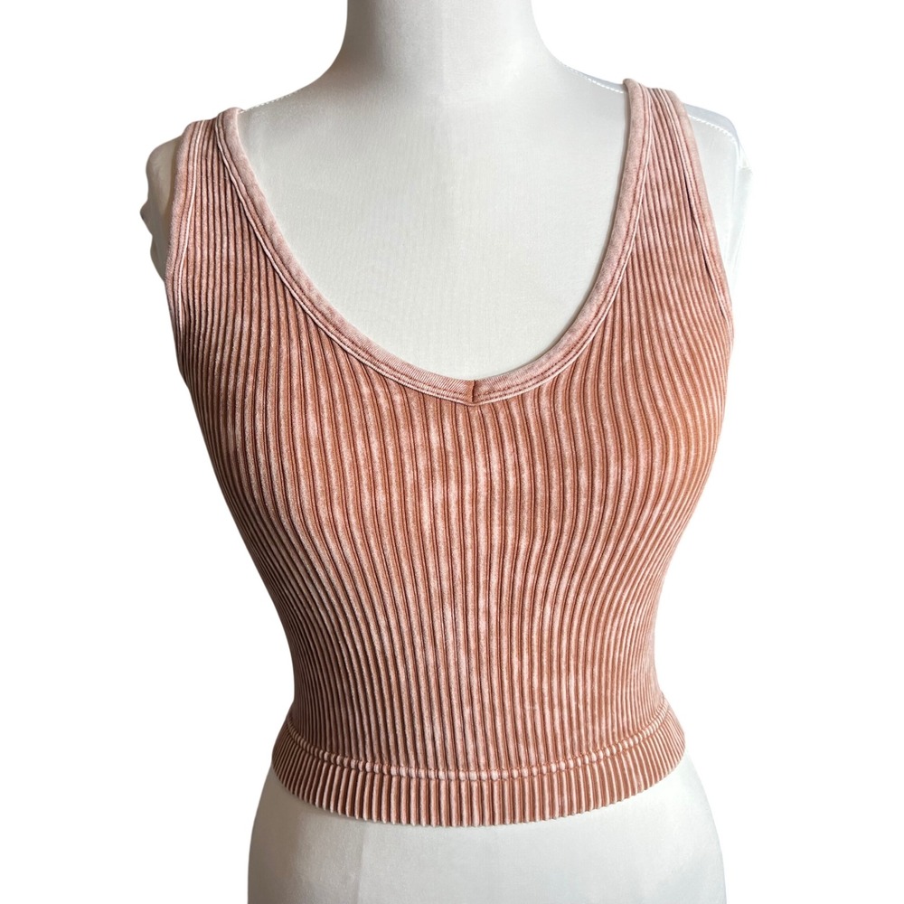 Zenana Ribbed Mineral Wash V-Neck Crop Tank Top‎ tan padded S/M NTW-6187A